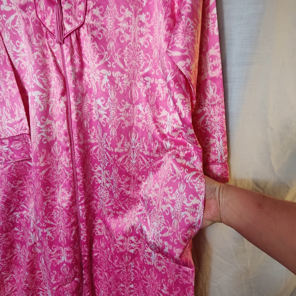 Miss Elaine Pink Satin Damask Robe M Full Zip Tassel Pockets Soft Lounge - Picture 6 of 15